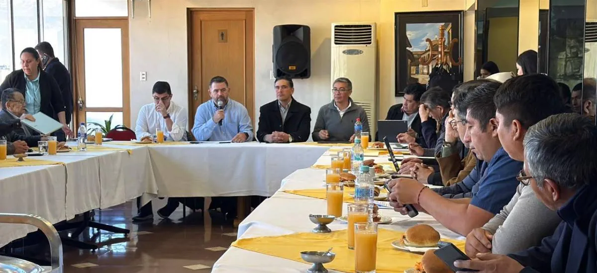 El Gobierno y Confeagro analizan en Cochabamba el plan de reactivación tras los bloqueos