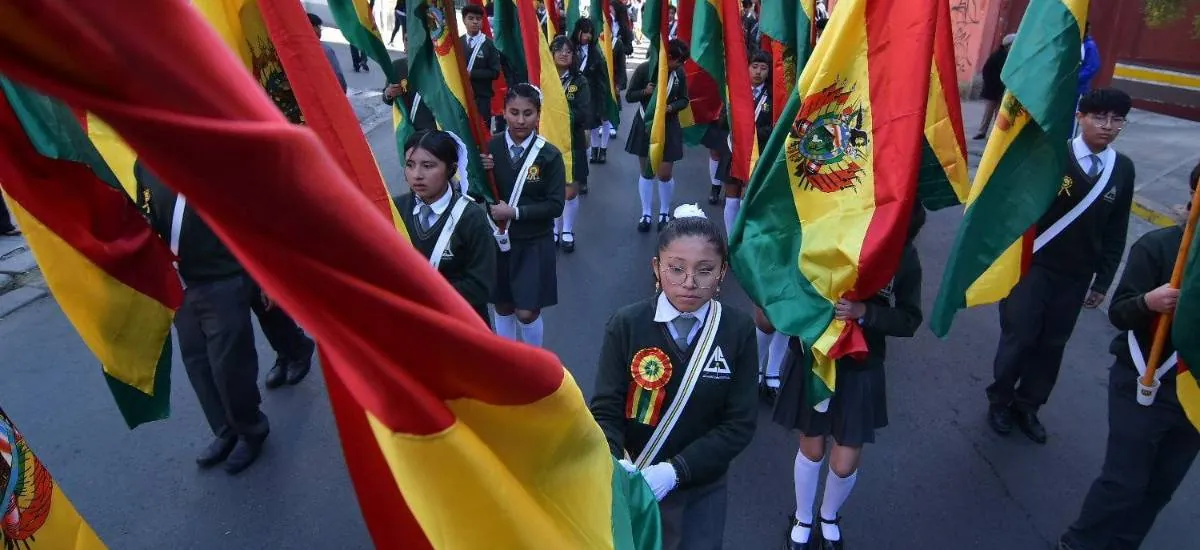 Tome previsiones: Avenidas de Miraflores, el cementerio y el sur de La Paz se cierran este miércoles por el desfile patrio