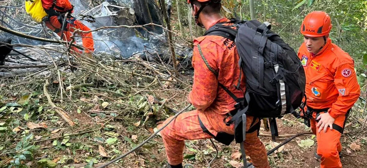 Cuatro muertos en accidente de helicóptero en Rio, incluidas tres turistas colombianas