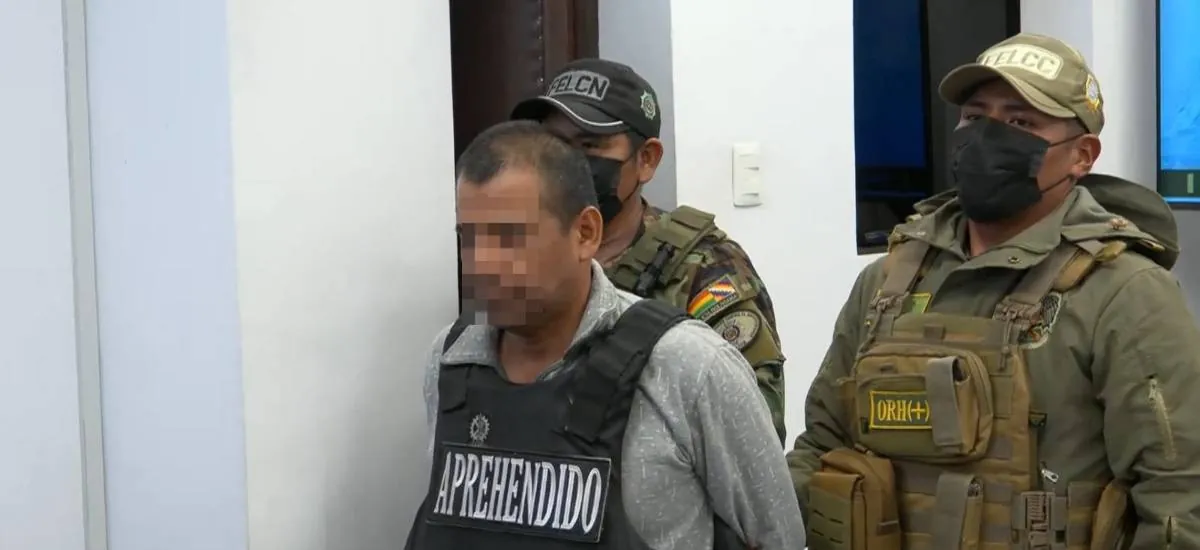 Cae el líder de la banda que atracó a una mujer en El Alto, pero no hay pistas de los más de Bs 2 millones robados