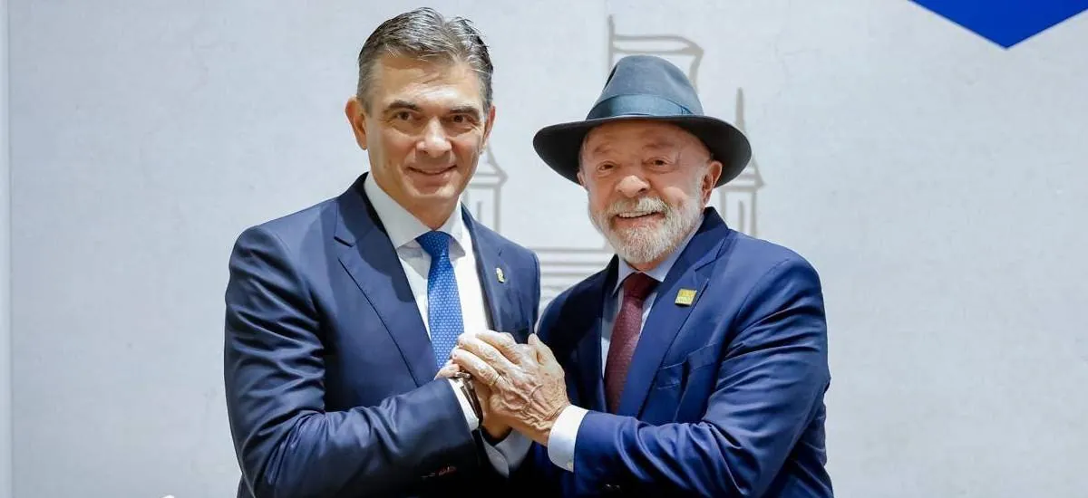 Lula y Paz acuerdan acelerar las negociaciones entre Petrobras y YPFB para explotar gas