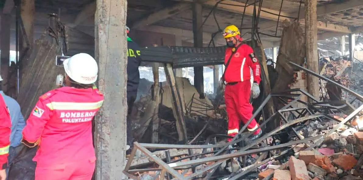 Alcalde de Santa Cruz propone aporte ciudadano de Bs 1 mensual para fortalecer bomberos