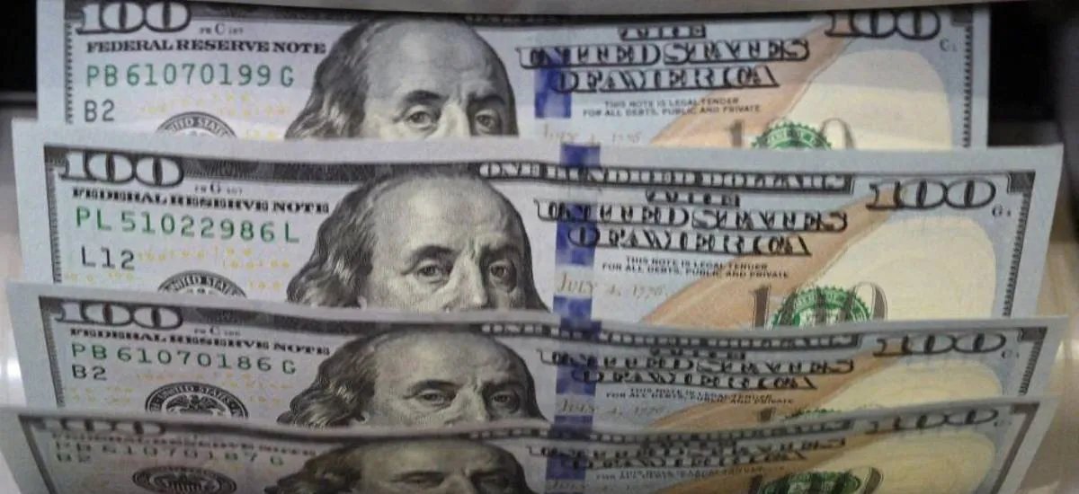 Dólar: BCB dice que intervendrá cuando haya “sobrerreacciones” en el mercado y anuncia un reglamento de compra y venta