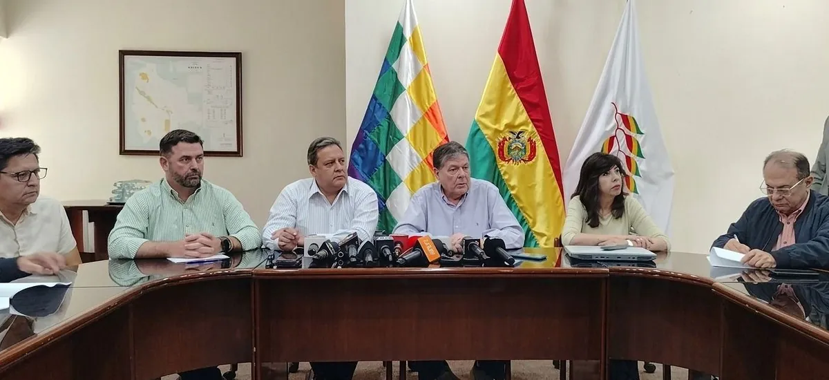 La mezcla de etanol en la gasolina subirá al 15% en noviembre y llegará al 18% hasta abril