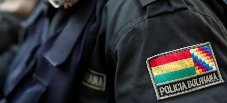 Yapacaní: Policía y militares se despliegan ante bloqueo anunciado por interculturales contra el decreto del diésel