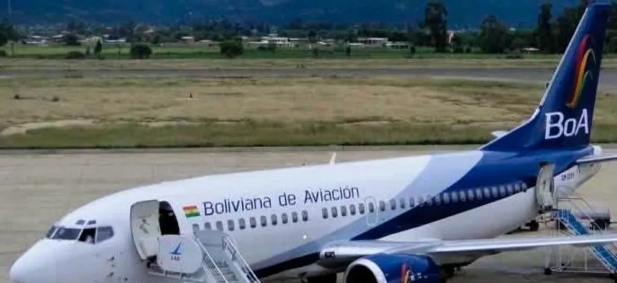 BoA tiene 10 aviones volando y 6 en tierra por falta de motores, explica su gerente