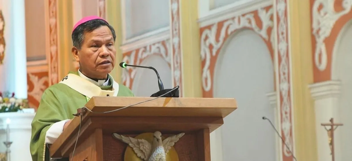 Monseñor Leigue: "No se sientan cansados ni agobiados, recuerden que no están llevando solos la carga".