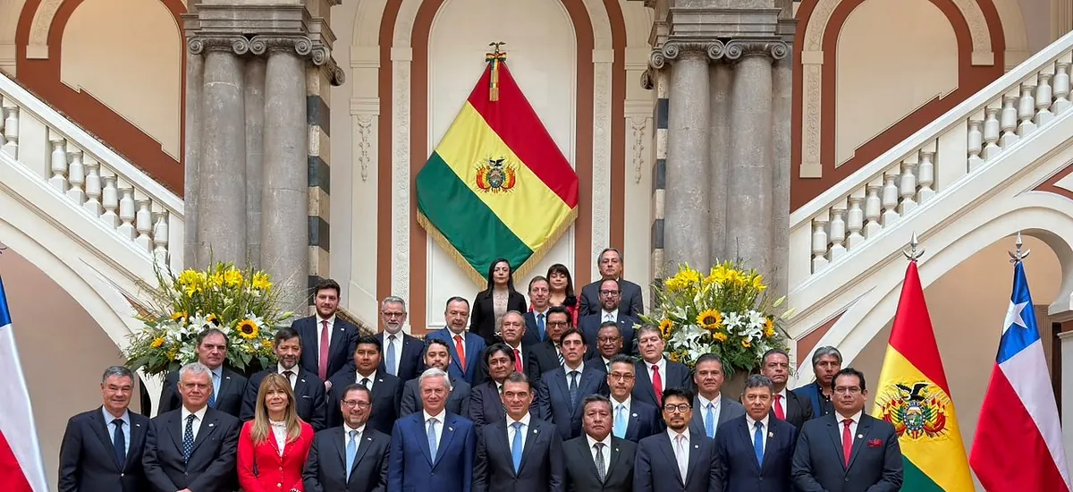 José Antonio Kast llega al Palacio de Gobierno y se reúne con Rodrigo Paz