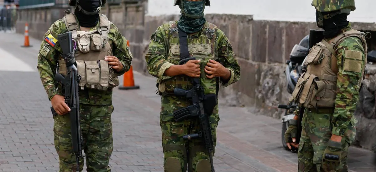 Ecuador incauta 1,2 toneladas de cocaína ocultas en contenedor con banana que iba a España