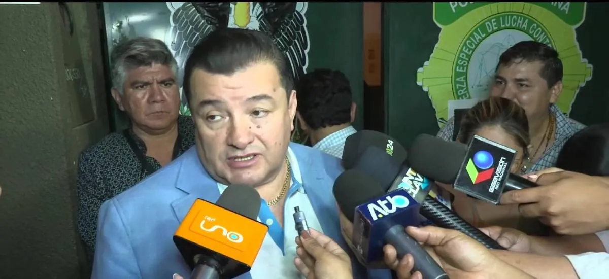 Caso de presunta malversación: Jhonny Fernández se abstiene de declarar y deja la Delcc