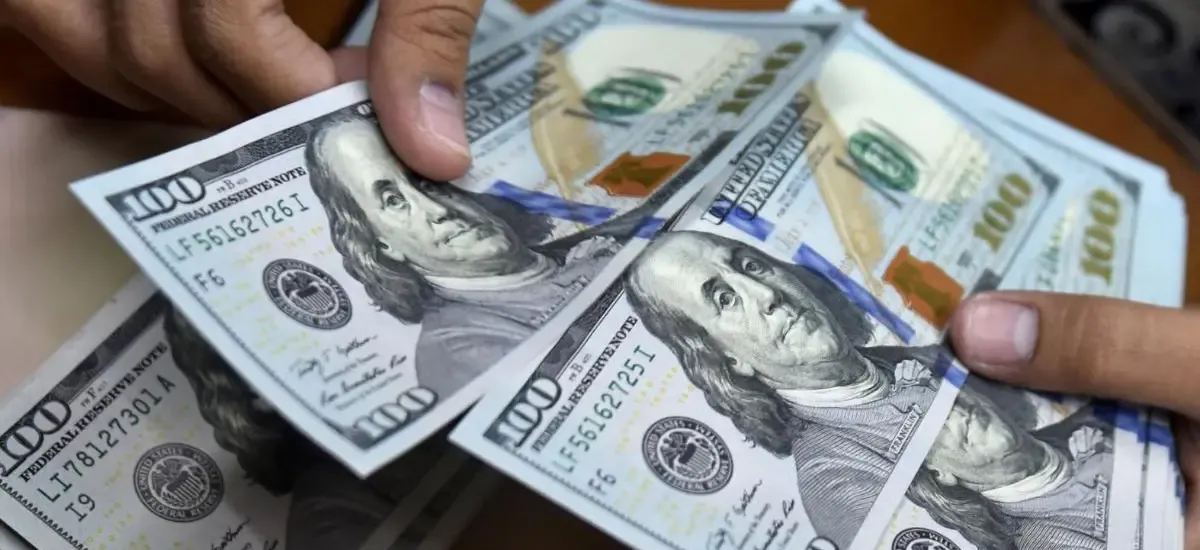 BCB actualiza la cotización oficial del dólar dos horas después de la publicación para el 16 de julio