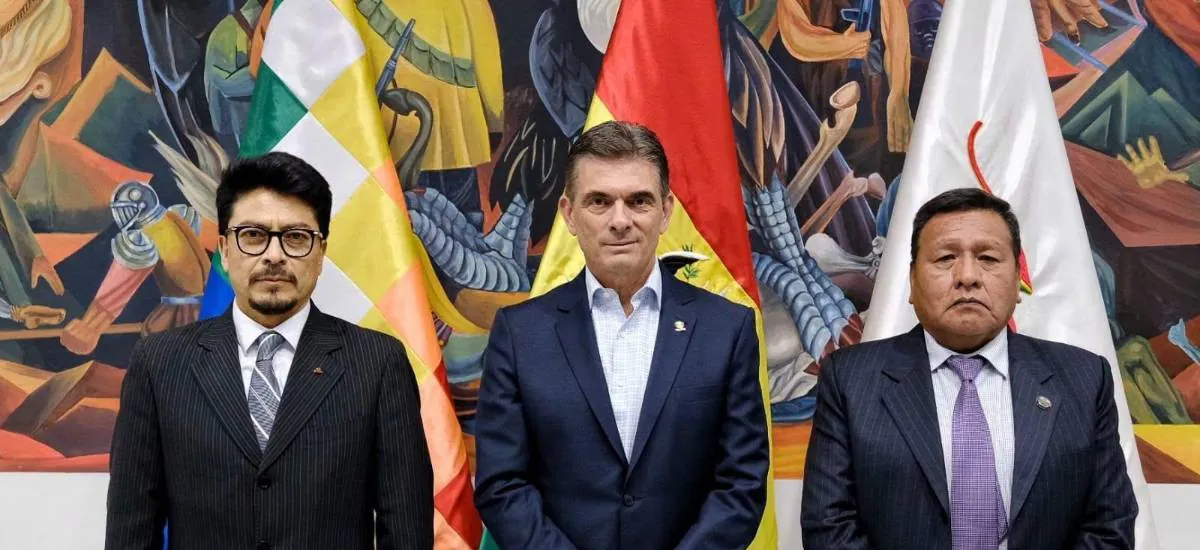 “No es militante del MAS”: Aramayo defiende a Huanca, el nuevo canciller que antes trabajó en la Defensoría del Pueblo