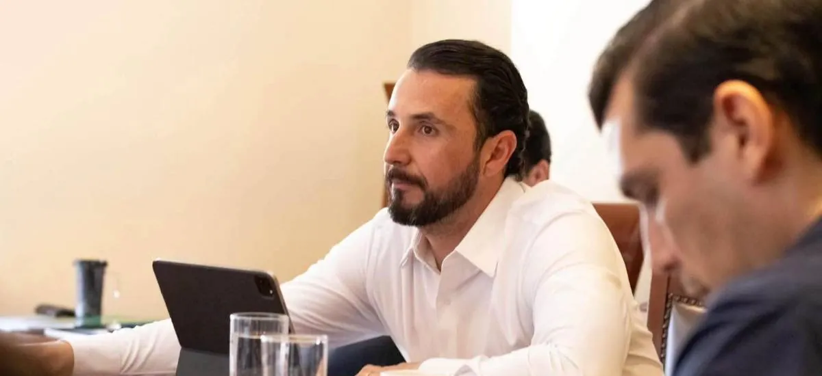 “Vamos con argumentos”: Velasco reafirma defensa de la aplicación del 50-50 en la reunión convocada por Paz