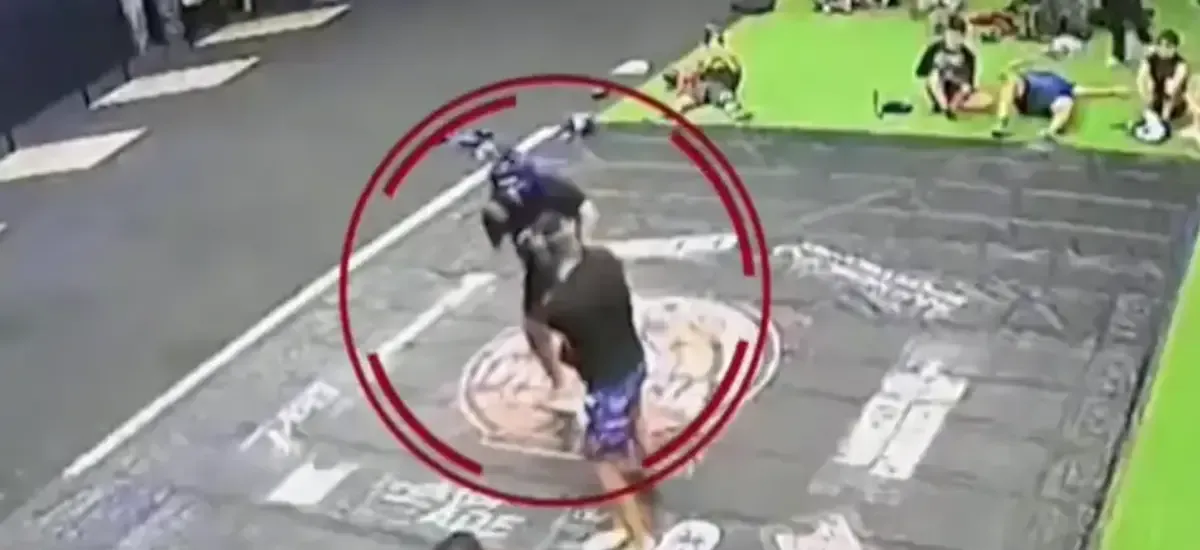 “(El adolescente) estuvo sufriendo tantos meses”: Piden que juicio por muerte en pelea de boxeo sea por homicidio