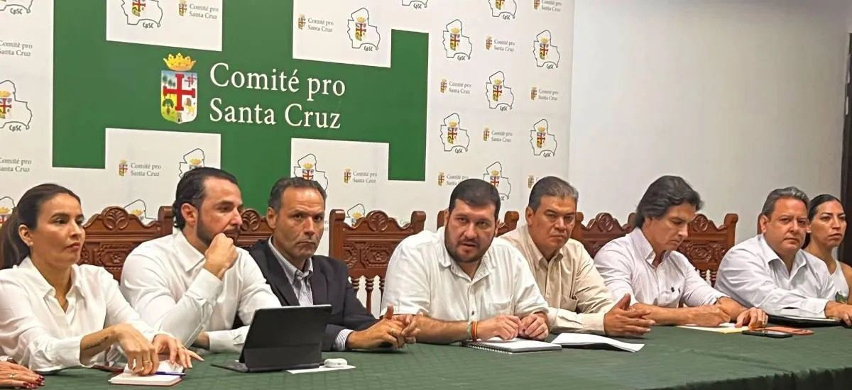 Cívicos exigen eliminar la ANH y otras nueve medidas para enfrentar crisis de combustibles