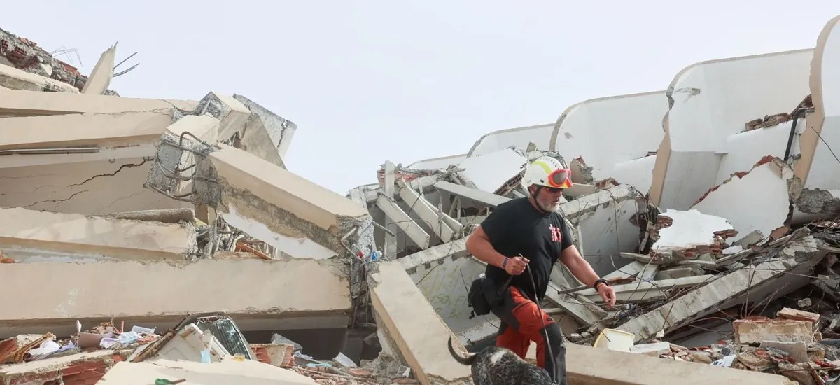 Suben a 3.342 los fallecidos y a 16.740 los heridos por los terremotos en Venezuela