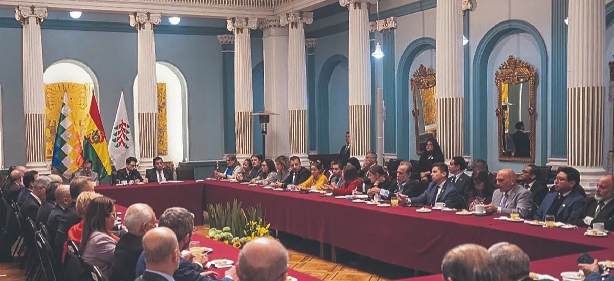 Brasil, Chile, Paraguay y EEUU son prioridades para el servicio exterior