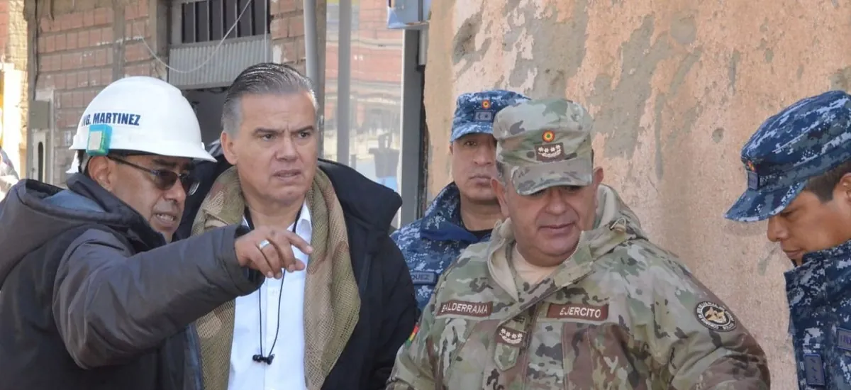Defensa activa operativo en Viacha y prepara ingreso de maquinaria