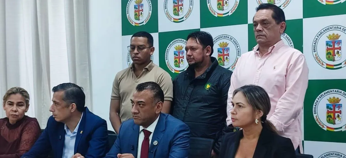 UIF denuncia una red de “extorsión” en gestiones del MAS y sospechan coordinación con funcionarios de la Fiscalía