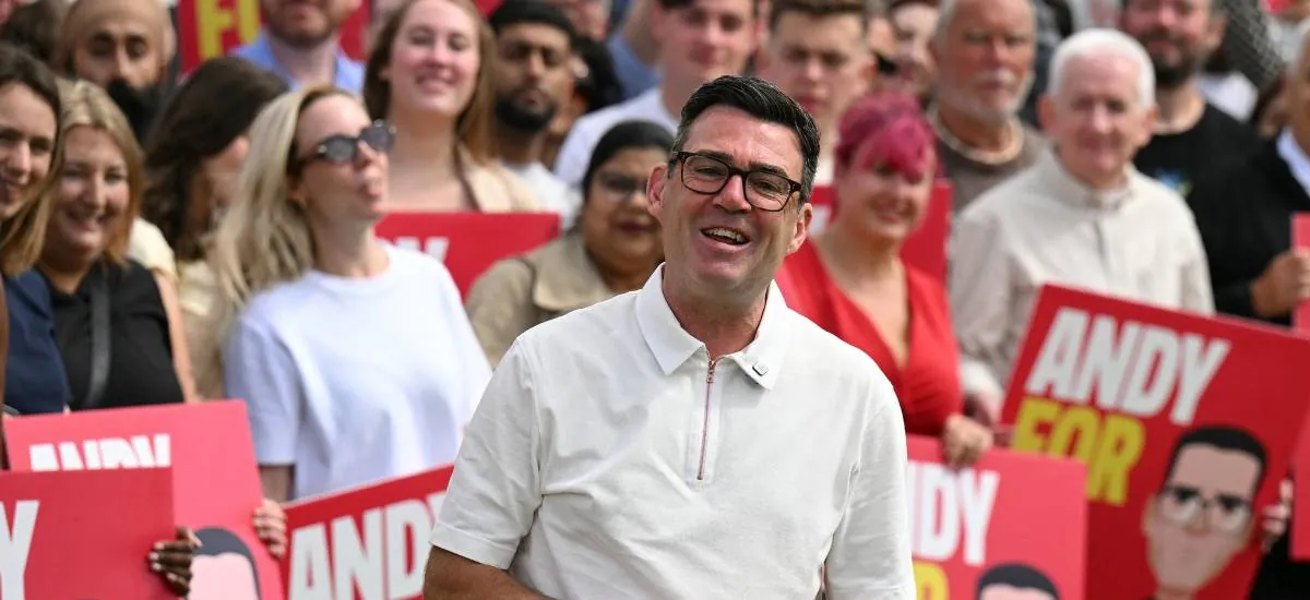 Andy Burnham es nombrado nuevo líder laborista y será designado primer ministro británico el 20 de julio