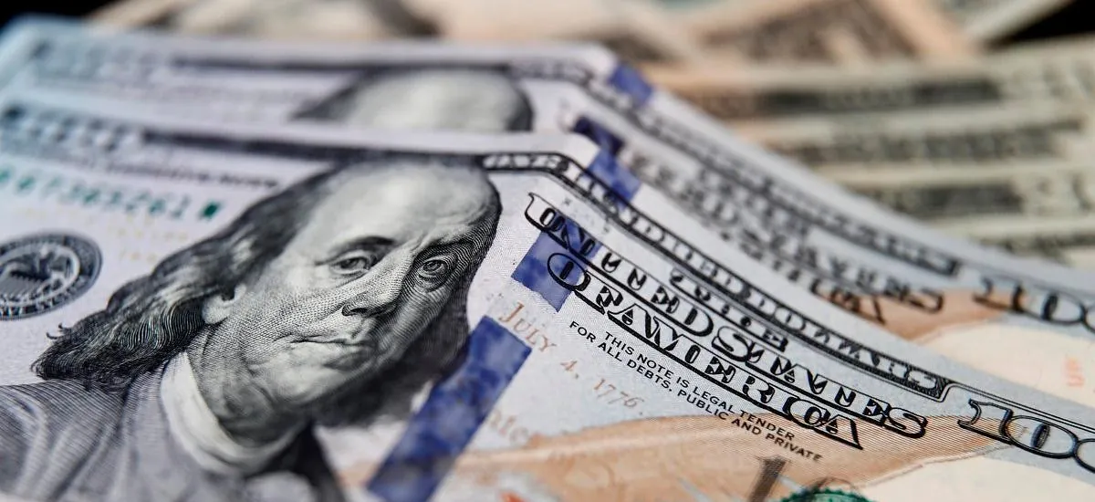 En solo siete días, el dólar flexible pasó de Bs 9,83 a Bs 10,40