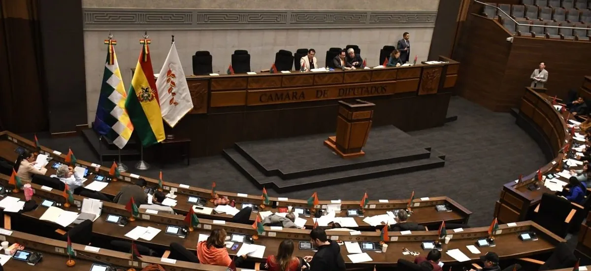 Gobierno prevé bajar en 6 puntos el déficit y ahorro de Bs 23.000 millones de gasto público