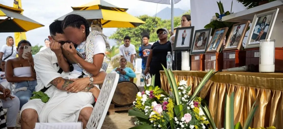 Sigue el dolor por los sismos: "No es nada fácil", un venezolano despide a su madre, su esposa, dos hijas y su sobrino